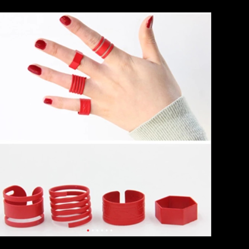 Latest fashion Red ring set of 4